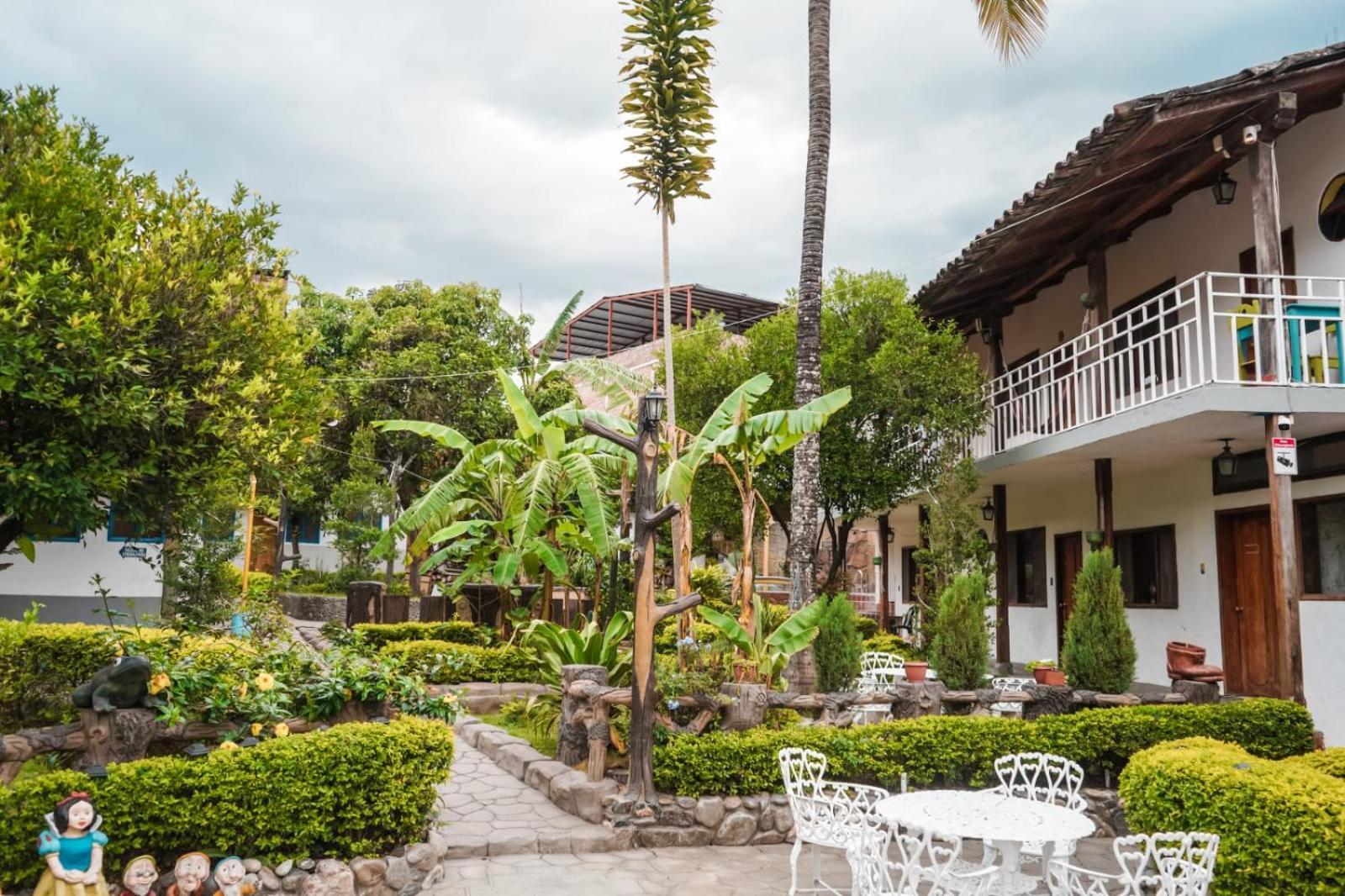 Hostal Jardín Escondido Vilcabamba Exterior foto